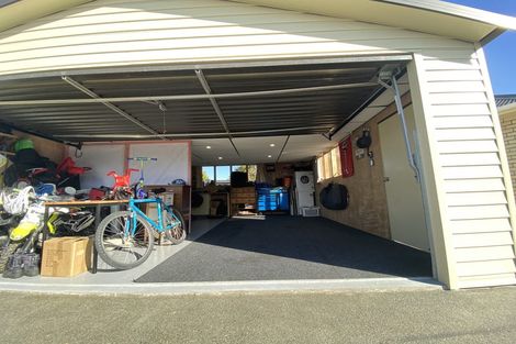 Photo of property in 102 Bridge Street, New Brighton, Christchurch, 8061