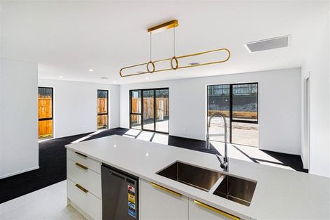 Photo of property in 15 Fountain Place, Rolleston, 7614