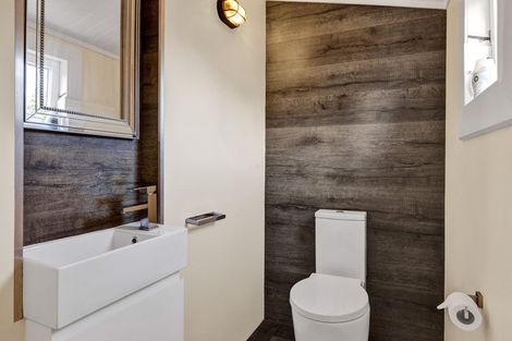 Photo of property in 120 Manawapou Road, Hawera, 4610