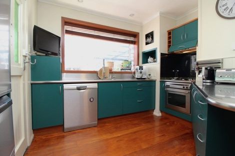 Photo of property in 83 Broadway, Stratford, 4332