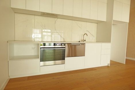 Photo of property in 8/169 Hobsonville Point Road, Hobsonville, Auckland, 0616