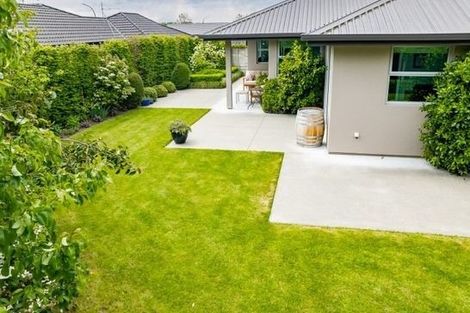 Photo of property in 28 De Castro Drive, Blenheim, 7201