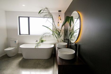 Photo of property in 7 Kohatu Boulder Way, Welbourn, New Plymouth, 4310