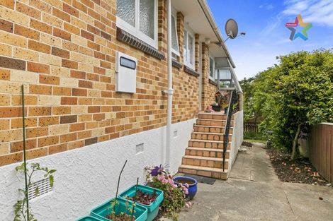 Photo of property in 1 Mission Street, Waterloo, Lower Hutt, 5011