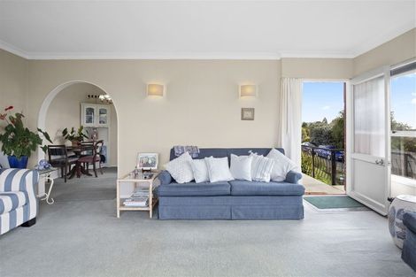 Photo of property in 2a Lynley Terrace, Pukekohe, 2120