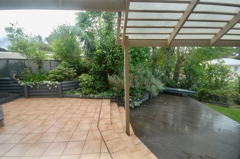 Photo of property in 11 Wilmington Place, Forrest Hill, Auckland, 0620