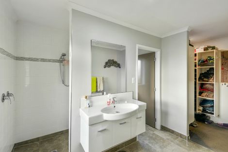 Photo of property in 121 Warrington Street, Mairehau, Christchurch, 8013