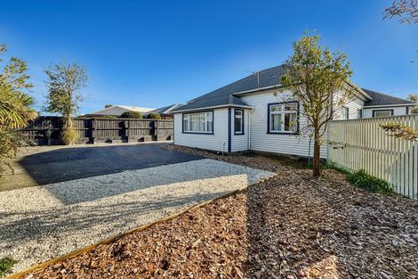 Photo of property in 290 Lake Terrace Road, Shirley, Christchurch, 8061