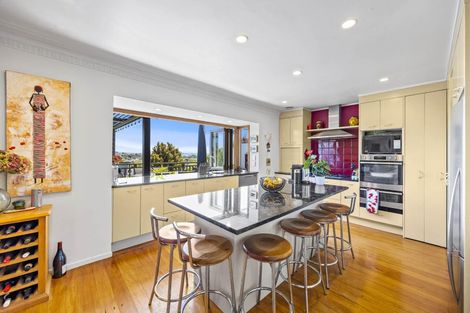 Photo of property in 4 Mellons Bay Road, Howick, Auckland, 2014