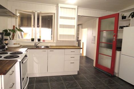 Photo of property in 35 Freyberg Street, Wairoa, 4108