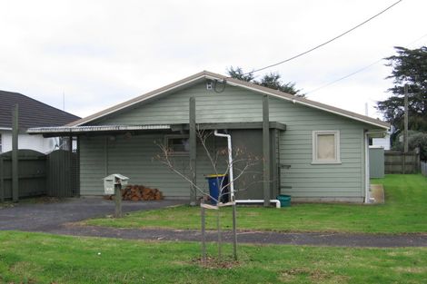 Photo of property in 22a/1 Knox Road, Swanson, Auckland, 0612