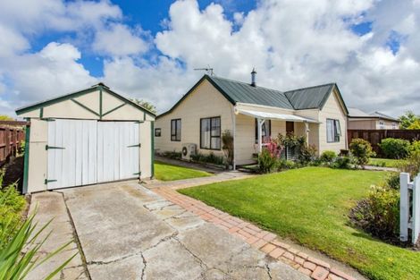 Photo of property in 9 Hugh Street, Kaiapoi, 7630