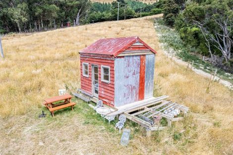 Photo of property in 5 Tikao Bay Road, Wainui, French Farm, 7582
