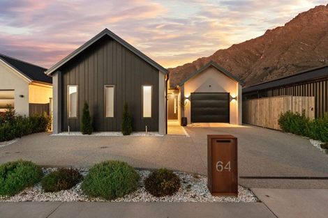 Photo of property in 64 Muster Road, Jacks Point, 9371