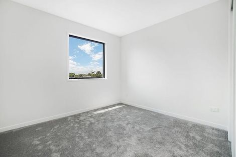 Photo of property in 8 Gray Avenue, Mangere East, Auckland, 2024