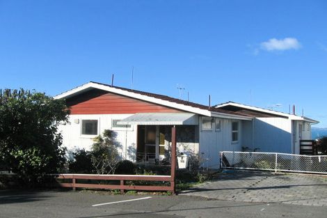 Photo of property in 2/26 Clyde Road, Bluff Hill, Napier, 4110