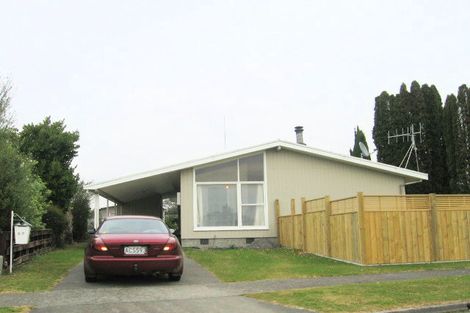 Photo of property in 28 Frickleton Street, Taradale, Napier, 4112