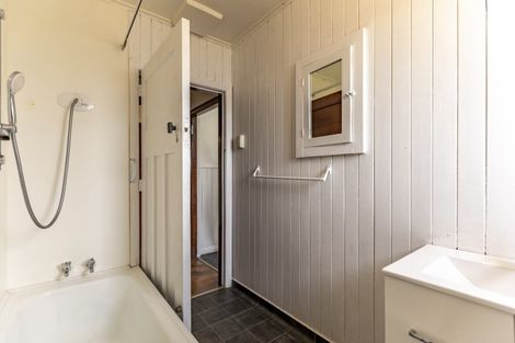 Photo of property in 69 Racecourse Road, Waipukurau, 4200