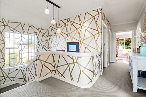Photo of property in 24 Royal Terrace, Dunedin Central, Dunedin, 9016