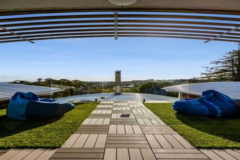 Photo of property in 1 Te Mara Place, Merrilands, New Plymouth, 4312