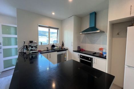 Photo of property in 13 Sohum Place, Manukau, Auckland, 2104