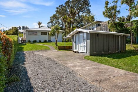 Photo of property in 217 Motutara Road, Muriwai, Waimauku, 0881