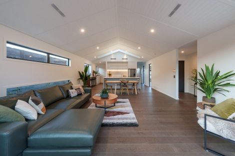 Photo of property in 7 Kamana Rise, Wanaka, 9382