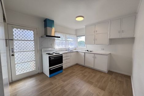 Photo of property in 1/18 Anne Road, Hillcrest, Auckland, 0627