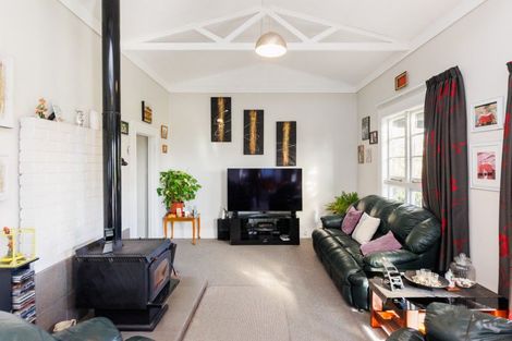 Photo of property in 62 Nga Tawa Road, Marton, 4787