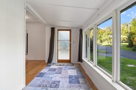 Photo of property in 37 Tombleson Road, Lake Rotoma, Rotorua, 3074