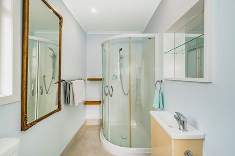 Photo of property in 17 Winton Street, Paraparaumu Beach, Paraparaumu, 5032