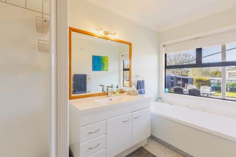 Photo of property in 20 Bennett Street, Waipawa, 4210