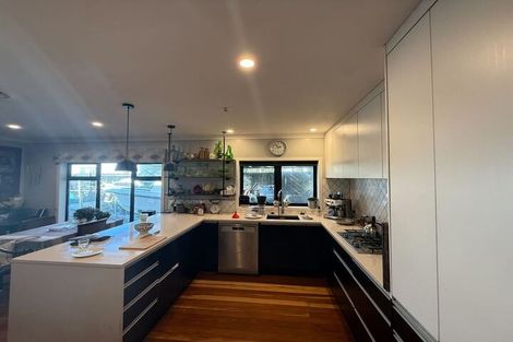 Photo of property in 99 Kitchener Road, Waiuku, 2123