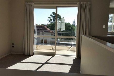Photo of property in 9u4 Wellington Street, Hamilton East, Hamilton, 3216