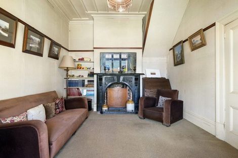 Photo of property in 28 Queens Parade, Devonport, Auckland, 0624