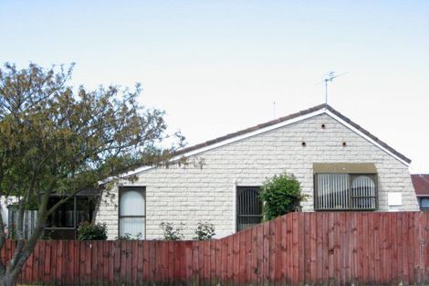 Photo of property in 44 Chipping Lane, Redwood, Christchurch, 8051