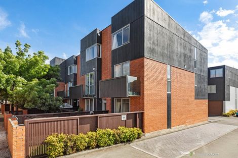 Photo of property in Altar Apartments, 24/120 Rintoul Street, Newtown, Wellington, 6021