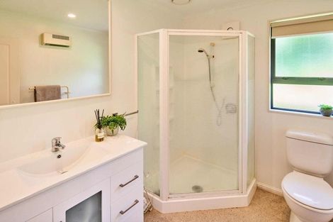 Photo of property in 14 Musket Lane, Whitby, Porirua, 5024