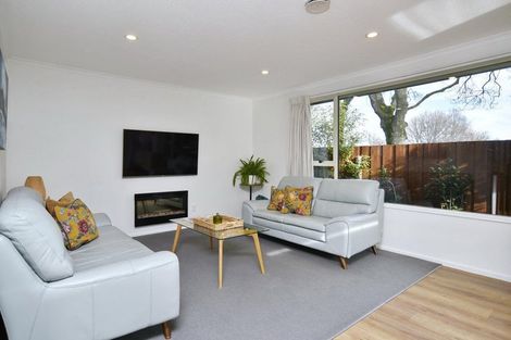 Photo of property in 50 Dunedin Street, Redwood, Christchurch, 8051