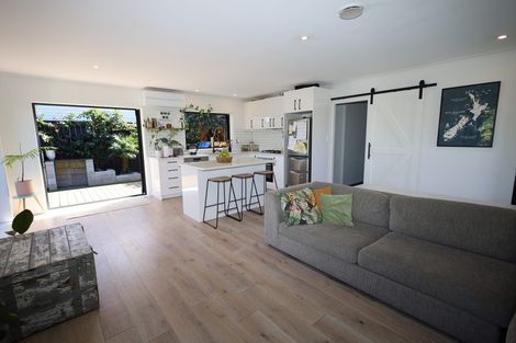 Photo of property in 5 Tui Street, Mount Maunganui, 3116