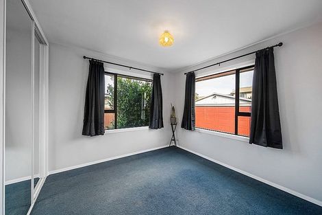 Photo of property in 18 Frensham Crescent, Woolston, Christchurch, 8062
