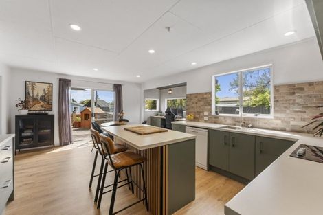 Photo of property in 97 Richmond Avenue, Richmond Heights, Taupo, 3330