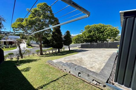 Photo of property in 27 Halberg Street, Glenfield, Auckland, 0629