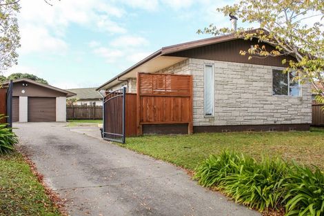 Photo of property in 15 Kaimanawa Street, Kelvin Grove, Palmerston North, 4414