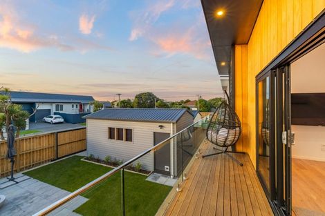 Photo of property in 2/2 Mermaid Place, Southshore, Christchurch, 8062