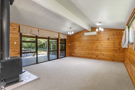 Photo of property in 33 Hinekura Avenue, Taupo, 3330