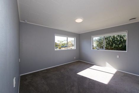 Photo of property in 1/35 Robinson Crescent, Tamatea, Napier, 4112