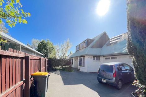 Photo of property in 104 Yaldhurst Road, Sockburn, Christchurch, 8042