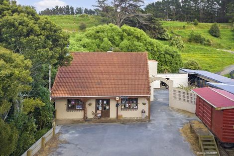 Photo of property in 517a Ohariu Valley Road, Ohariu, Wellington, 6037