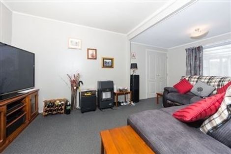 Photo of property in 39 Garelja Road, Henderson, Auckland, 0612